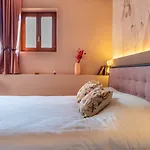 Guest house Blossoms Of Siena, Adults Only 4*