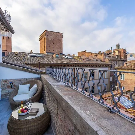 بيت ضيافة Blossoms Of Siena, Adults Only *