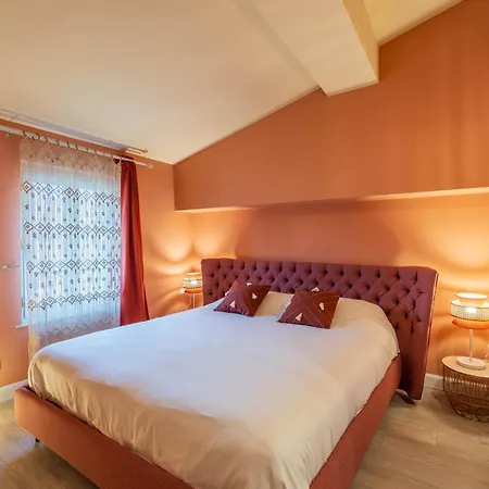 Blossoms Of Siena, Adults Only بيت ضيافة